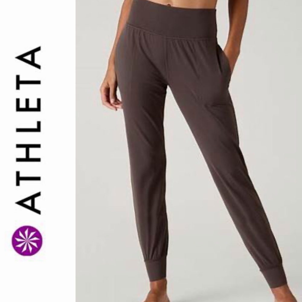 NWT SZM ATHLETA Salutation Gray/Brown joggers